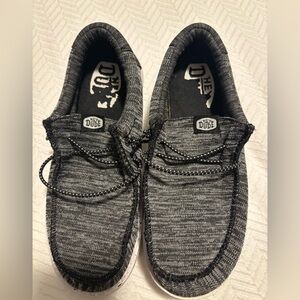 Hey Dude kids/boys Gray Loafers